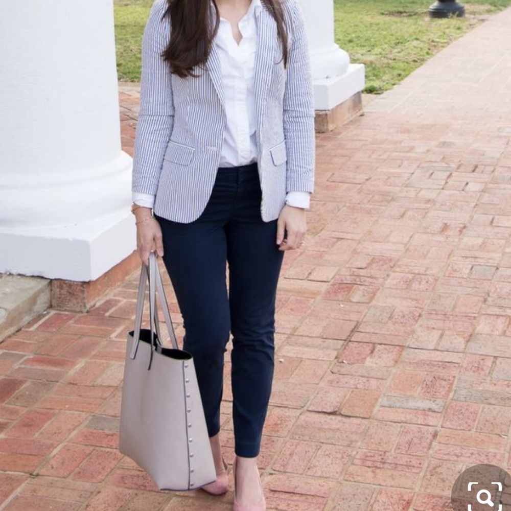 Jones New York navy striped seersucker blazer